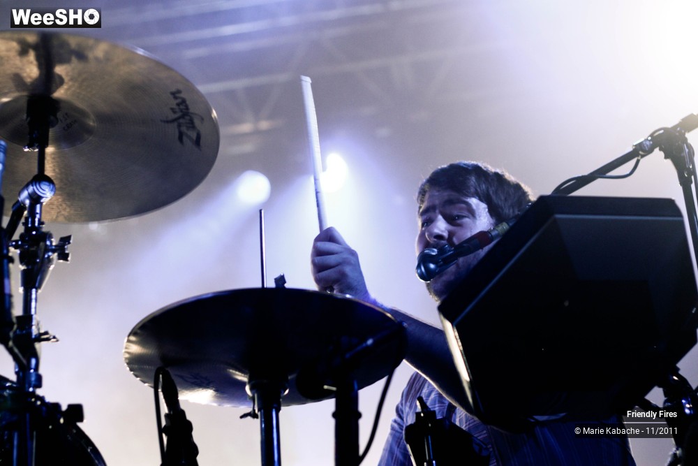 29/32 photos du spectacle Friendly Fires