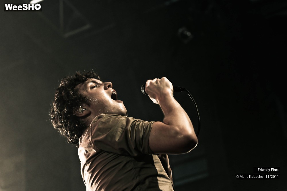 30/32 photos du spectacle Friendly Fires