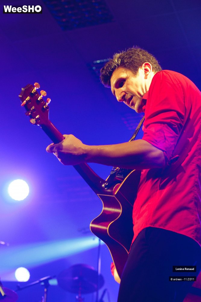 19/30 photos du spectacle Lenine Renaud