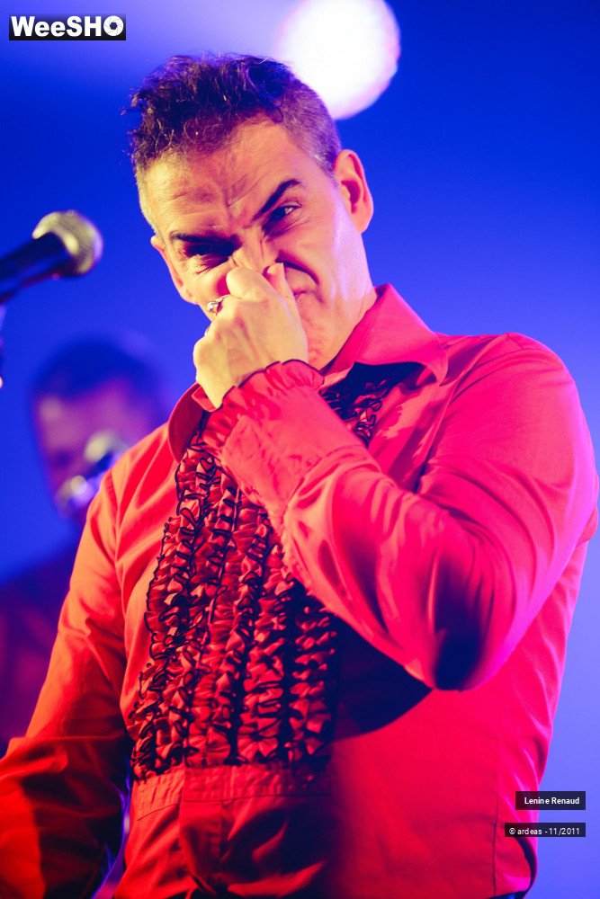 25/30 photos du spectacle Lenine Renaud