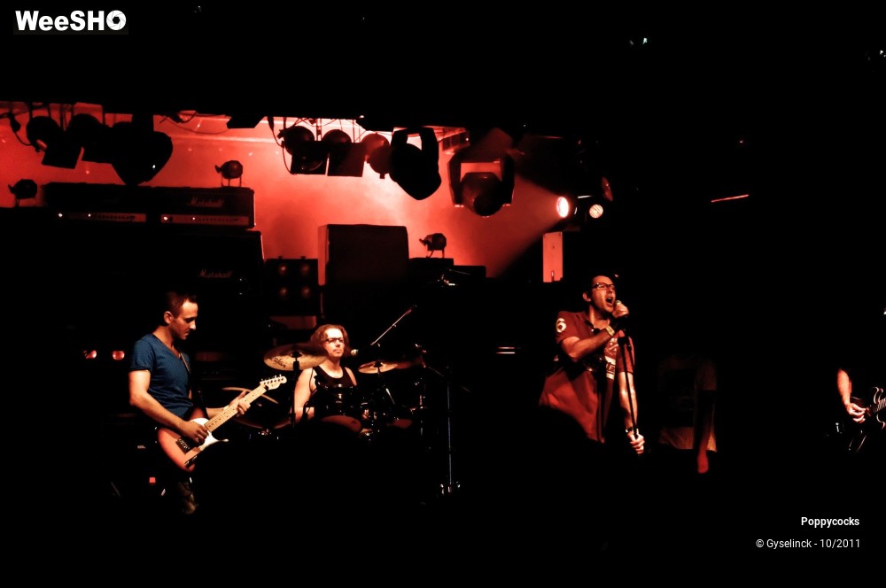 9/40 photos du spectacle Poppycocks