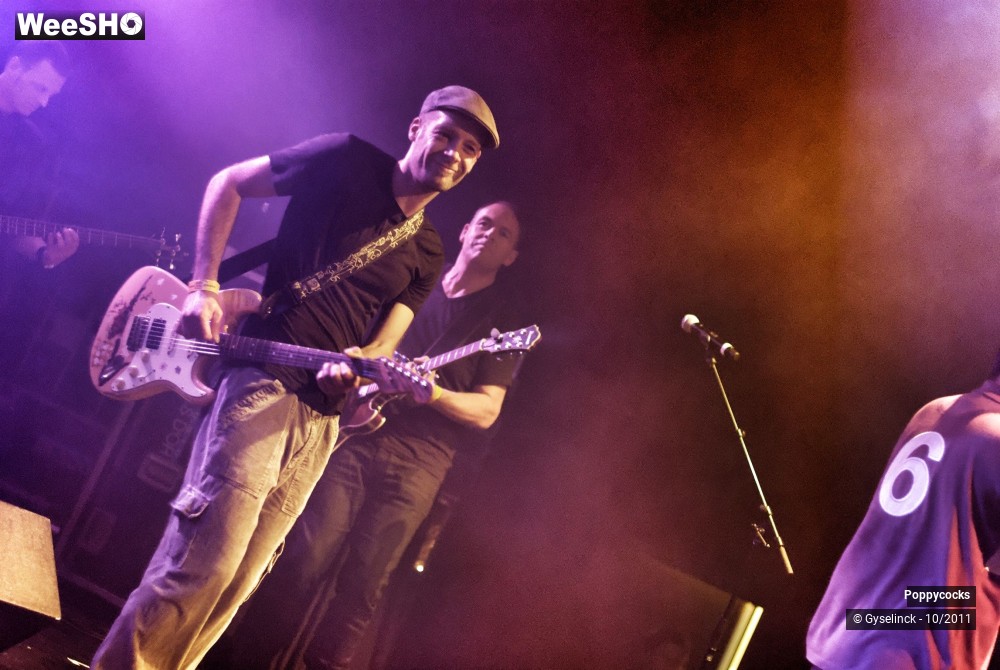 21/40 photos du spectacle Poppycocks