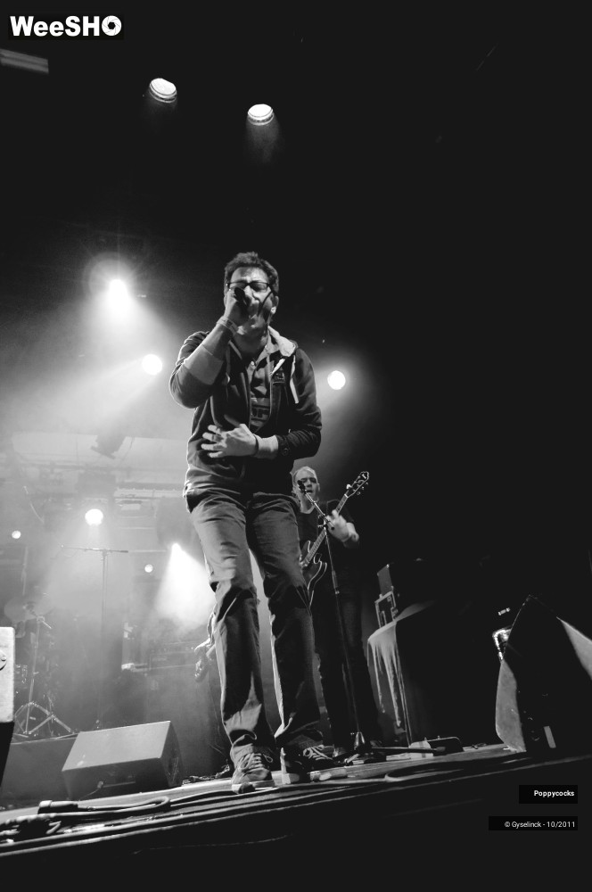 40/40 photos du spectacle Poppycocks