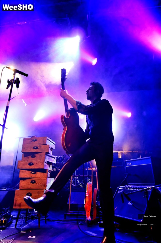 8/18 photos du spectacle Twin Twisters