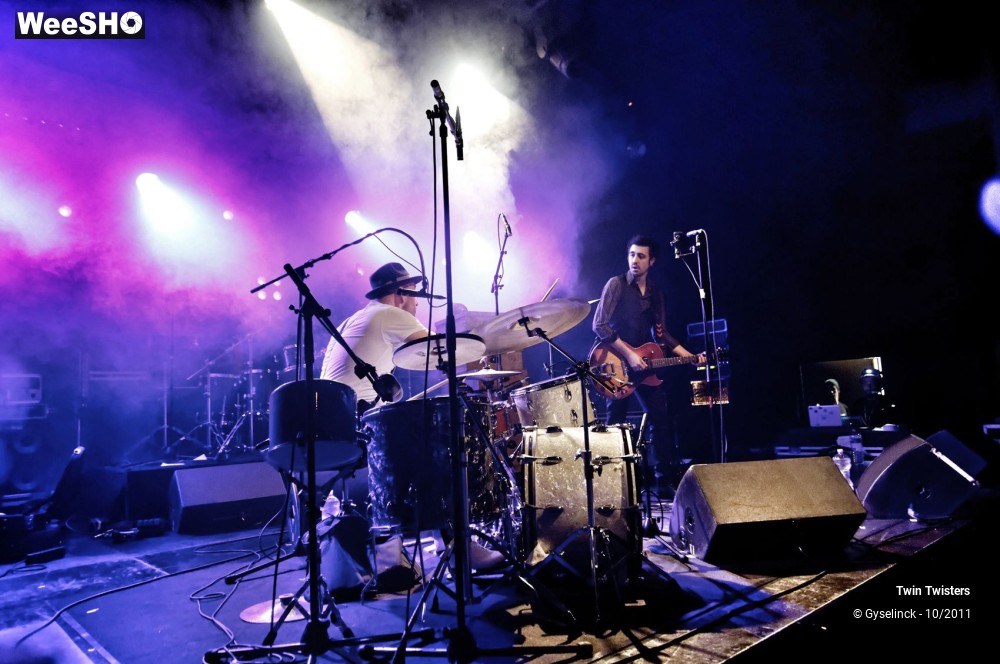 9/18 photos du spectacle Twin Twisters