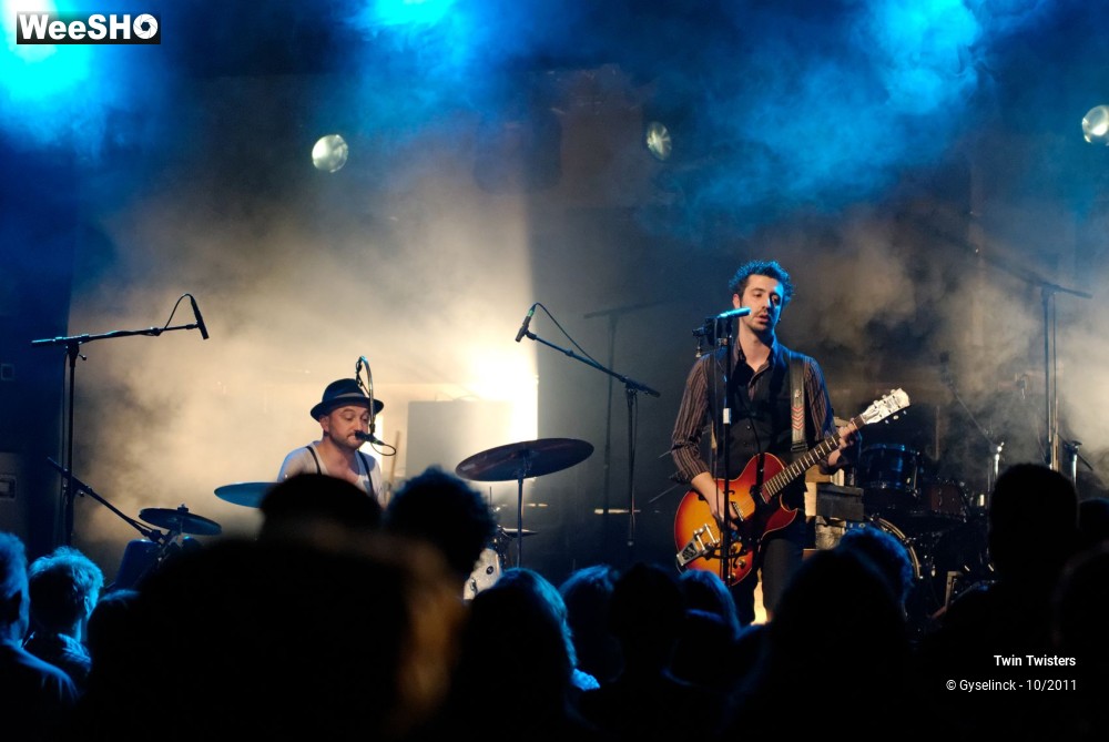 13/18 photos du spectacle Twin Twisters