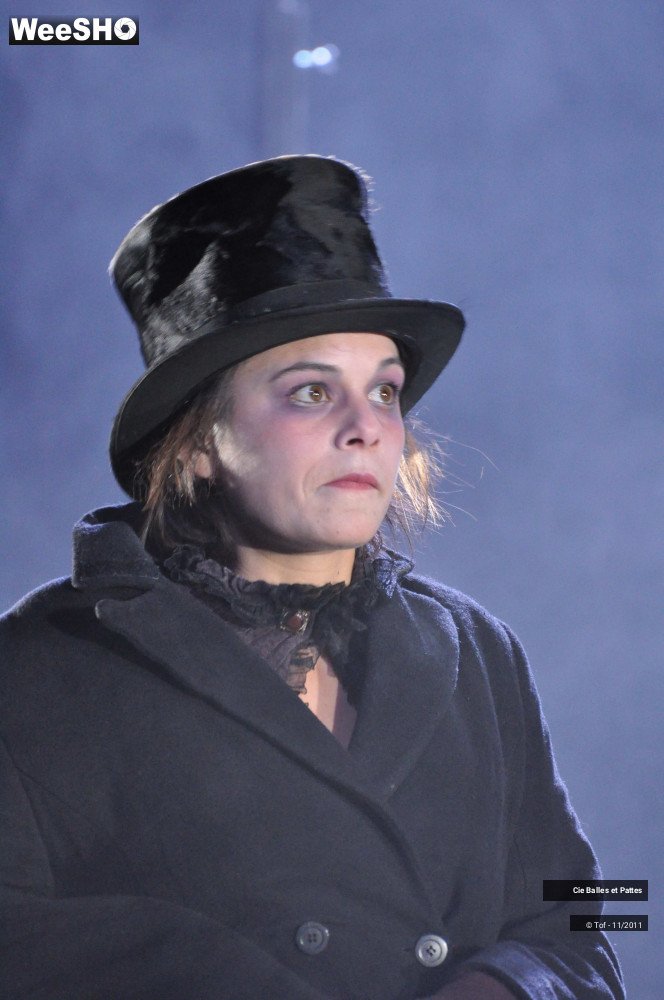 33/42 photos du spectacle Cruelles Sornettes