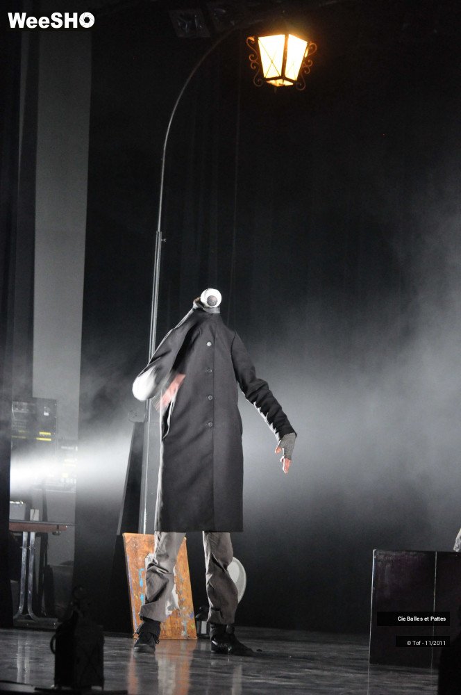 41/42 photos du spectacle Cruelles Sornettes