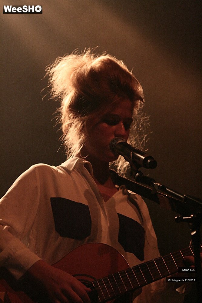 14/16 photos du spectacle Selah Sue