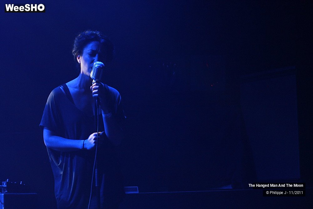 6/20 photos du spectacle The Hanged Man and The Moon