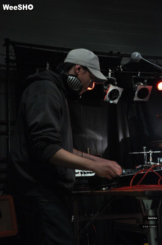 20/23 photos du spectacle Dumb'Ass