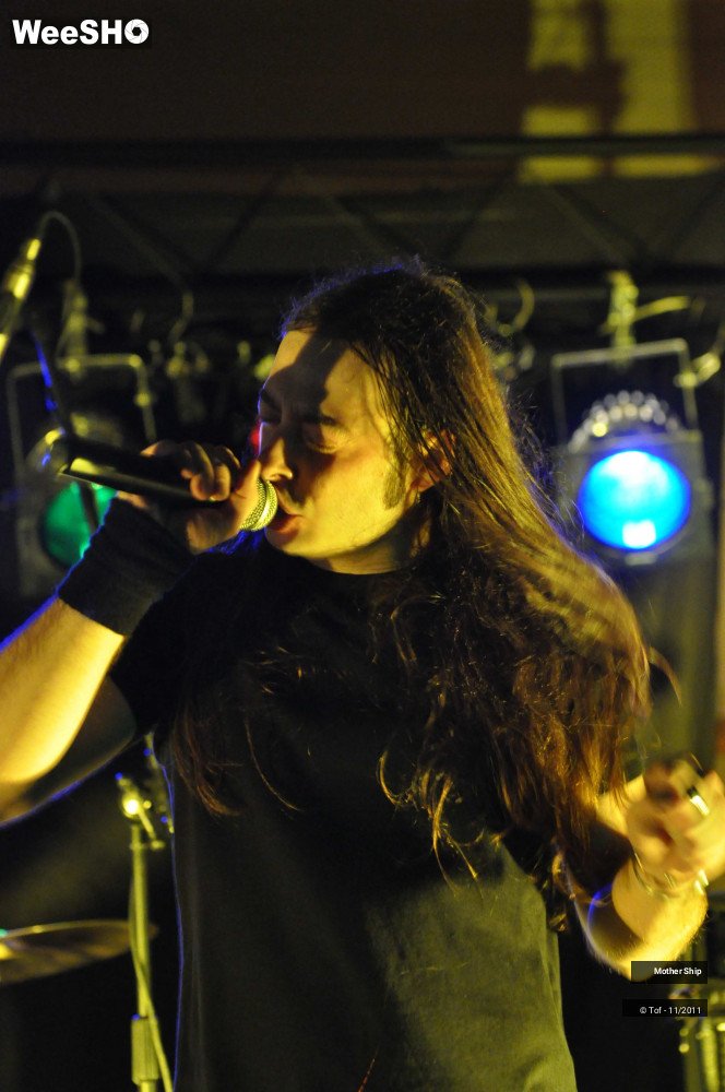 22/24 photos du spectacle Mother Ship