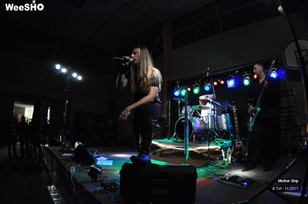 23/24 photos du spectacle Mother Ship