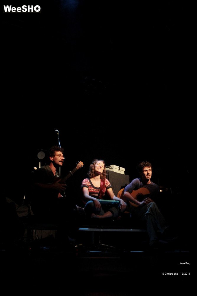 16/26 photos du spectacle June Bug