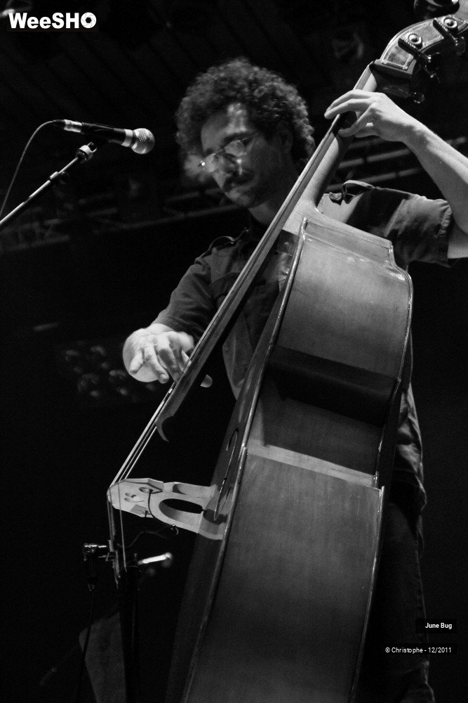 22/26 photos du spectacle June Bug