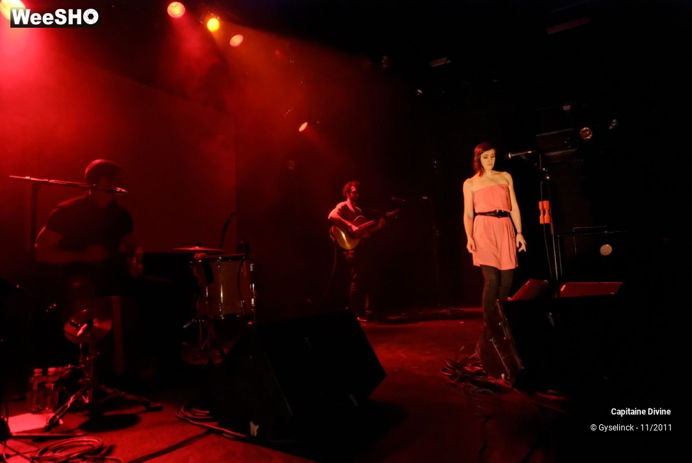 1/35 photos du spectacle Capitaine Divine