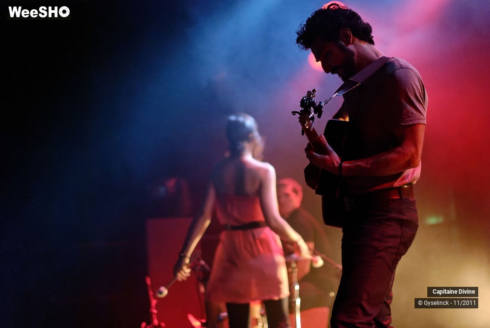 2/35 photos du spectacle Capitaine Divine