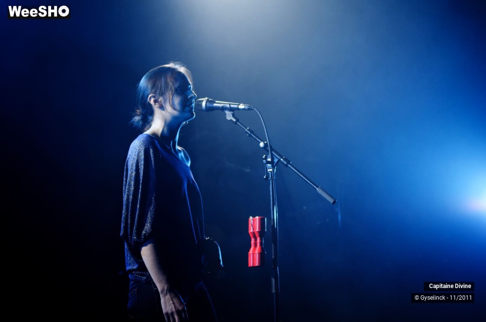 21/35 photos du spectacle Capitaine Divine
