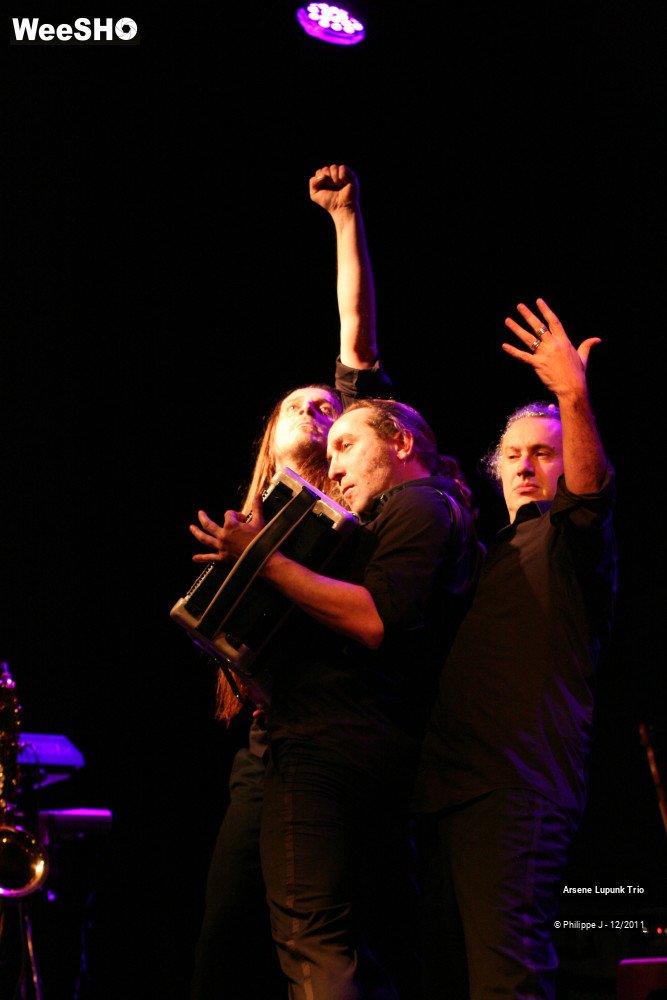 17/20 photos du spectacle Arsène Lupunk Trio