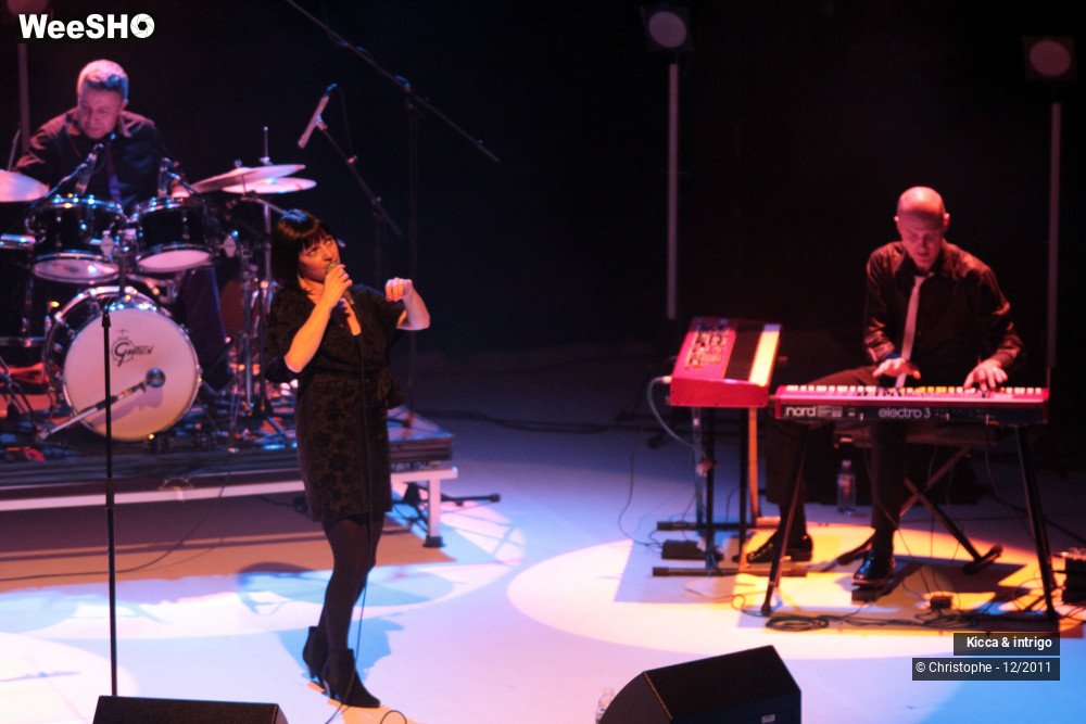 13/40 photos du spectacle Kicca & intrigo