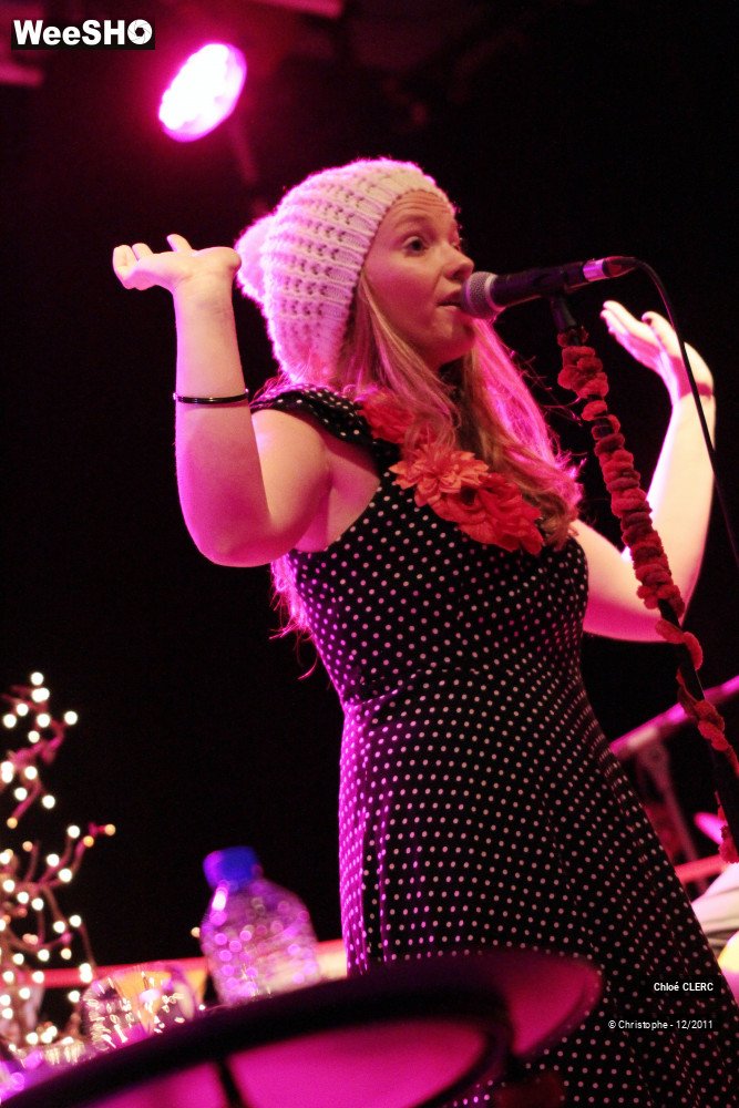35/48 photos du spectacle Chloe Clerc