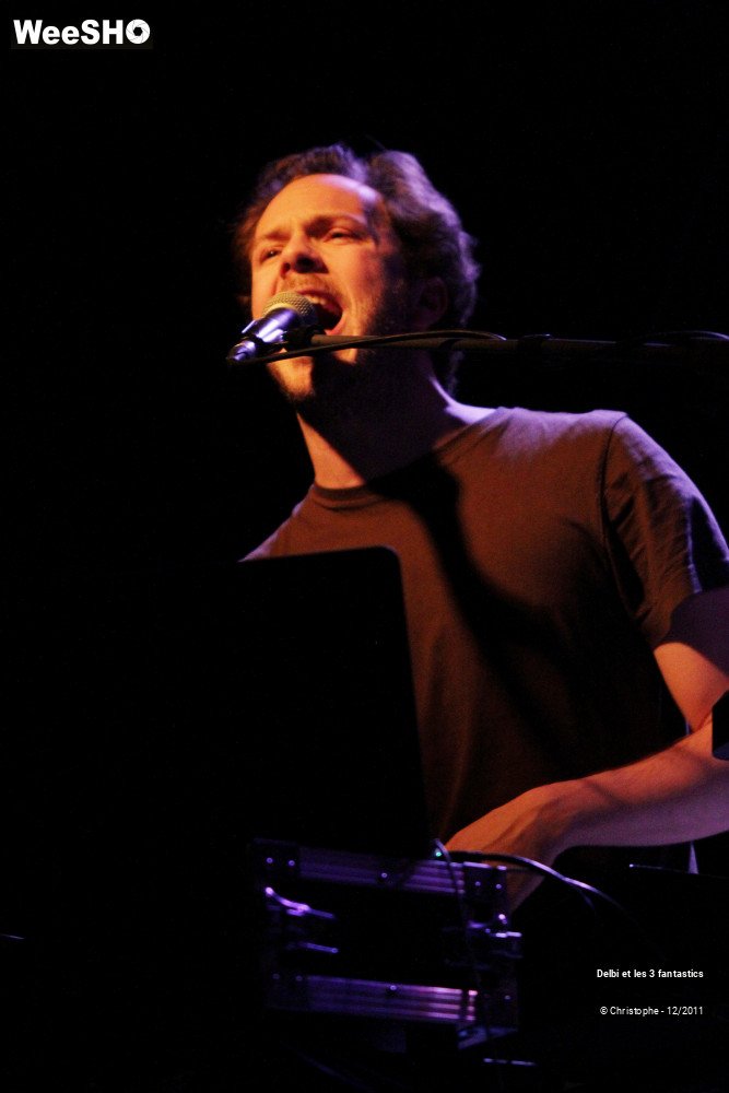 19/36 photos du spectacle Delbi et les 3 fantastics