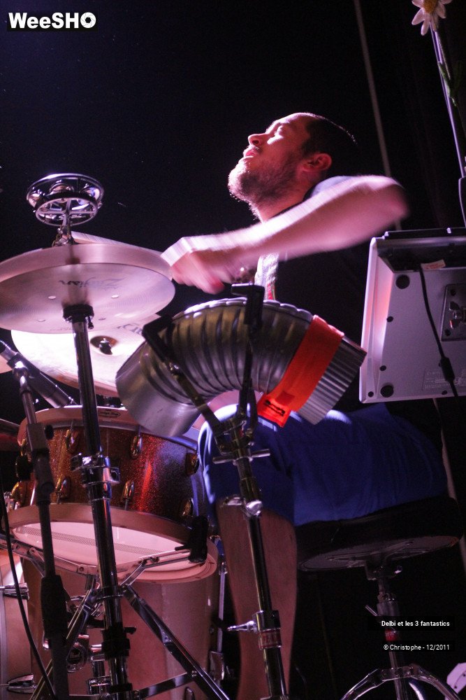 26/36 photos du spectacle Delbi et les 3 fantastics