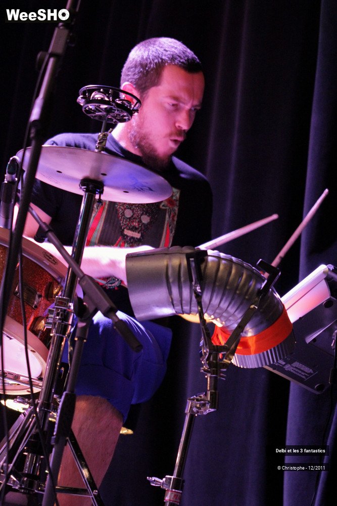 35/36 photos du spectacle Delbi et les 3 fantastics