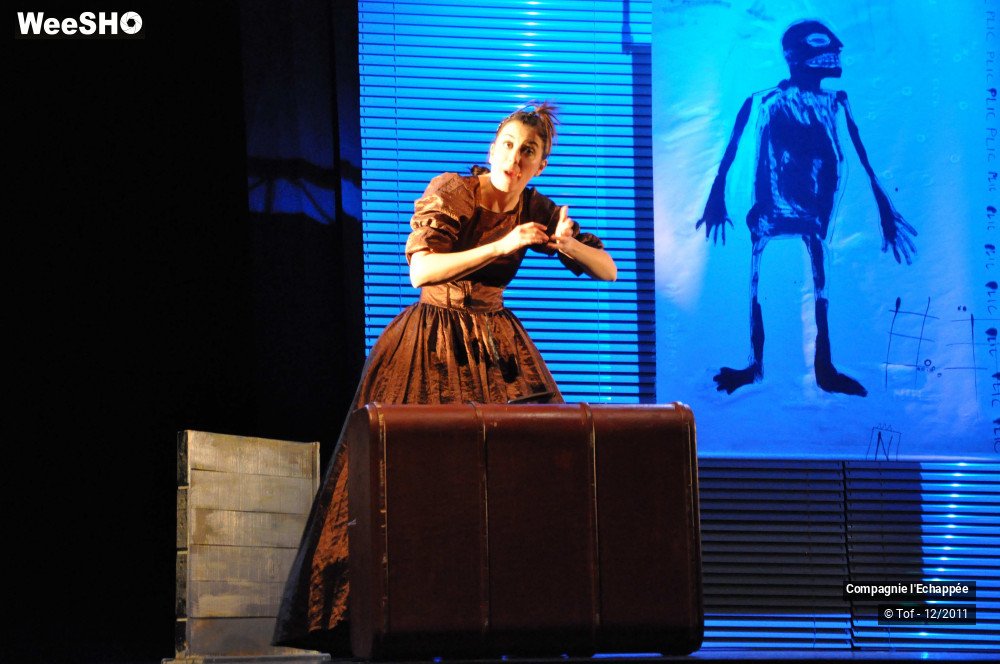 11/47 photos du spectacle Sam et la valise au sourire bleu