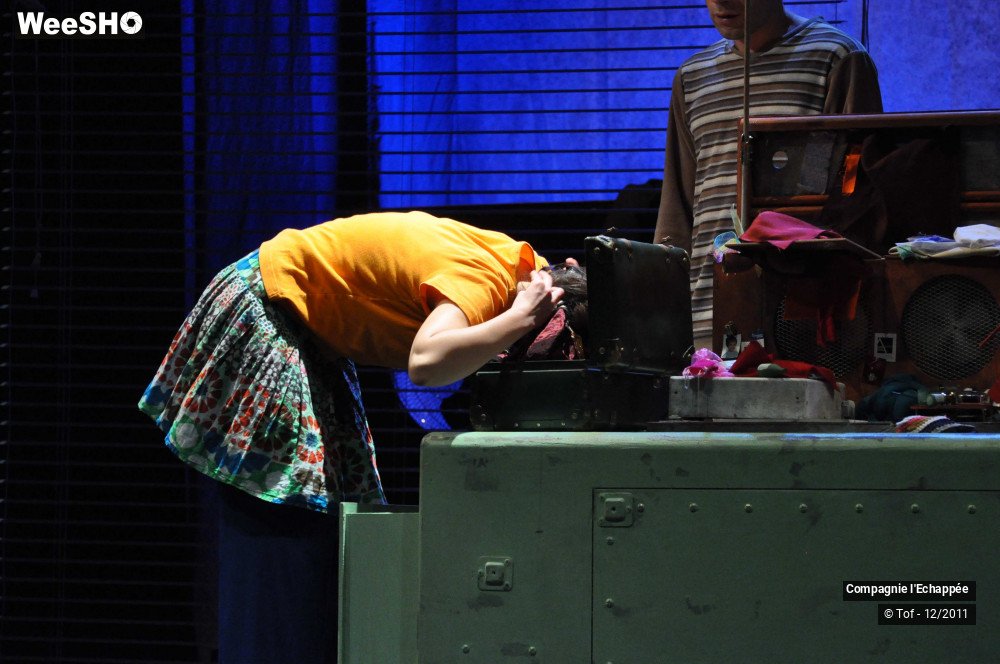 13/47 photos du spectacle Sam et la valise au sourire bleu