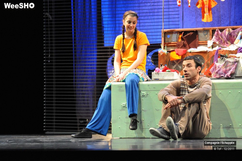 16/47 photos du spectacle Sam et la valise au sourire bleu