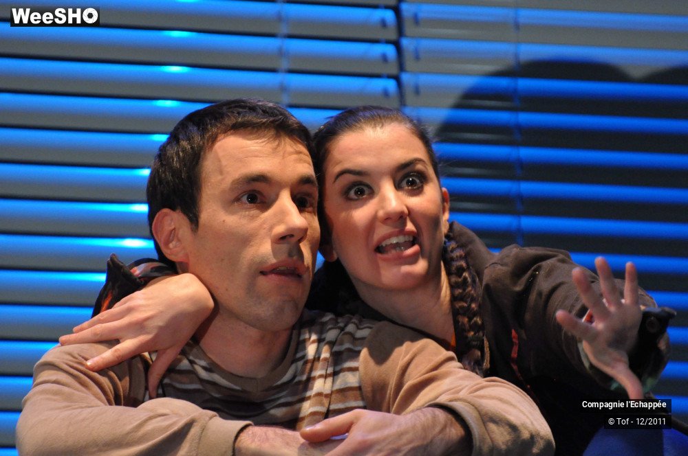 18/47 photos du spectacle Sam et la valise au sourire bleu