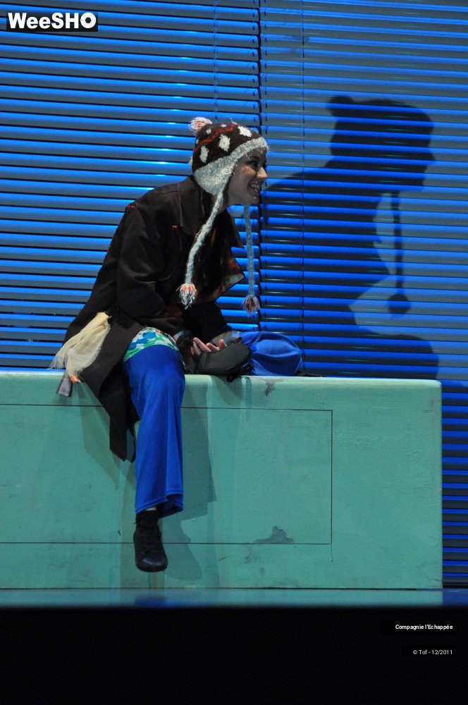 34/47 photos du spectacle Sam et la valise au sourire bleu