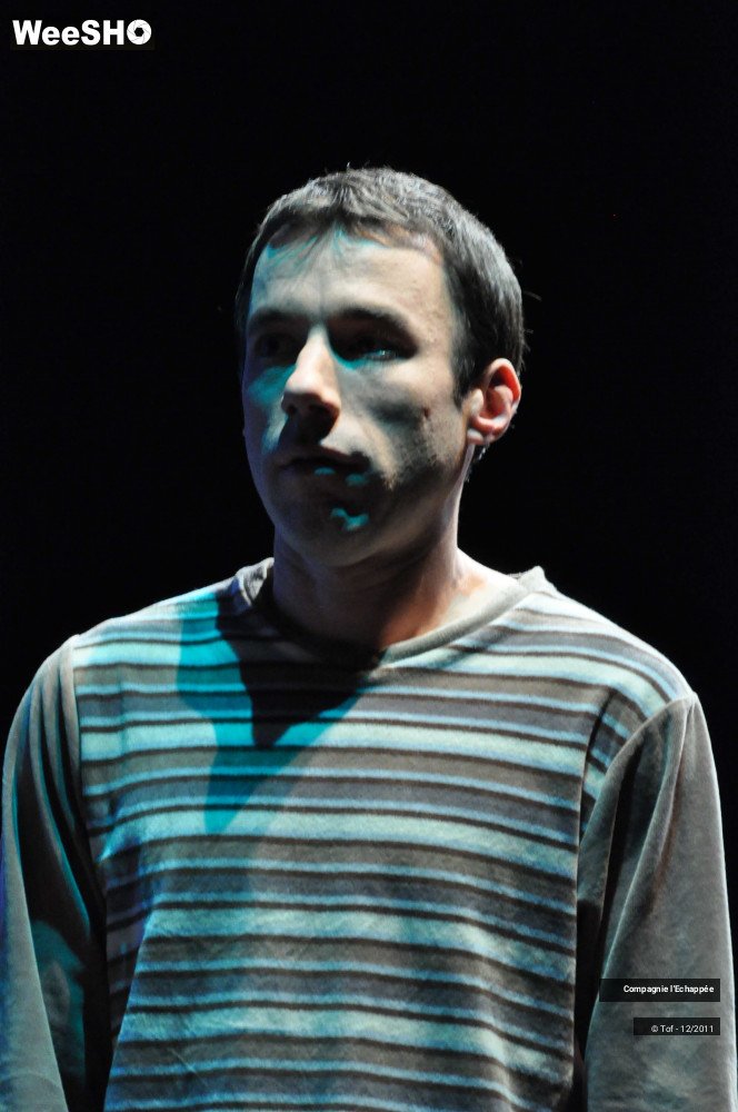 36/47 photos du spectacle Sam et la valise au sourire bleu