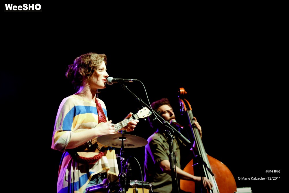 25/25 photos du spectacle June Bug