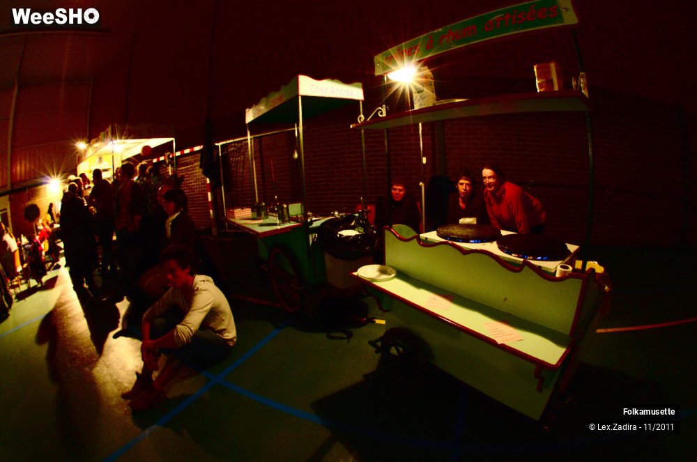 38/44 photos du spectacle Apoki-Folkamusette 3 - Ambiance