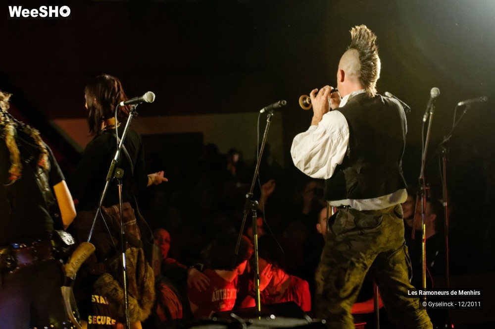 20/44 photos du spectacle Les Ramoneurs de Menhirs