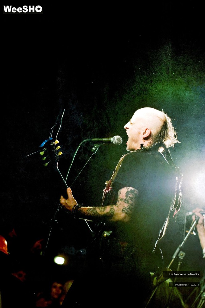 23/44 photos du spectacle Les Ramoneurs de Menhirs