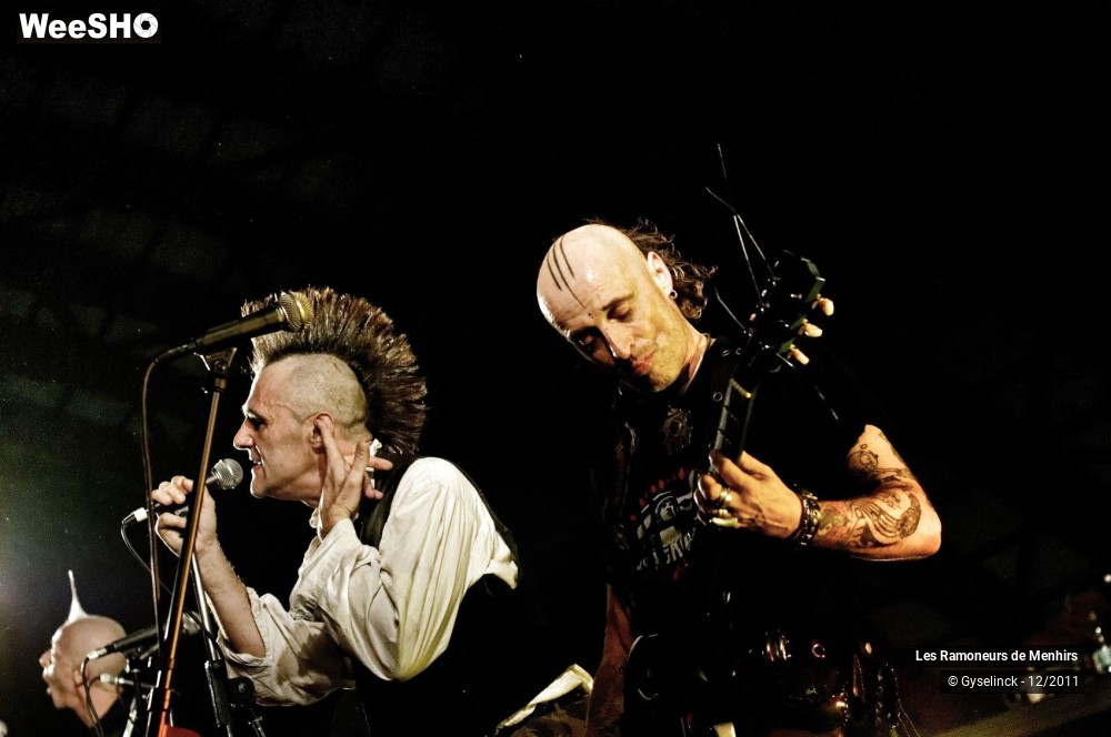 27/44 photos du spectacle Les Ramoneurs de Menhirs