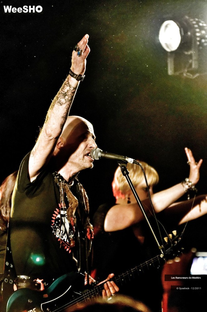 31/44 photos du spectacle Les Ramoneurs de Menhirs