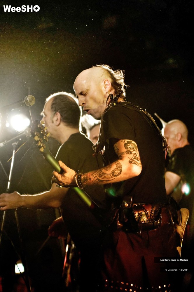 43/44 photos du spectacle Les Ramoneurs de Menhirs