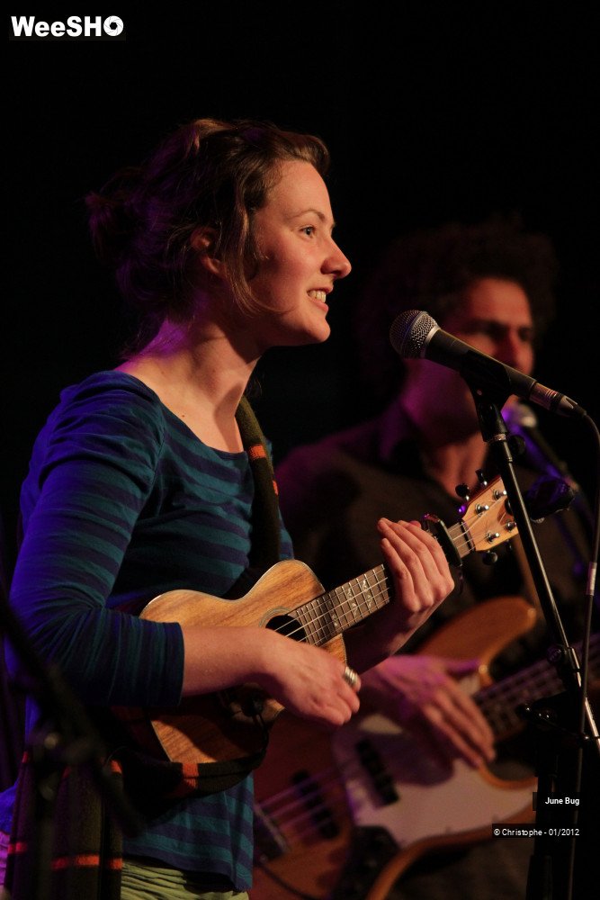 35/42 photos du spectacle June Bug