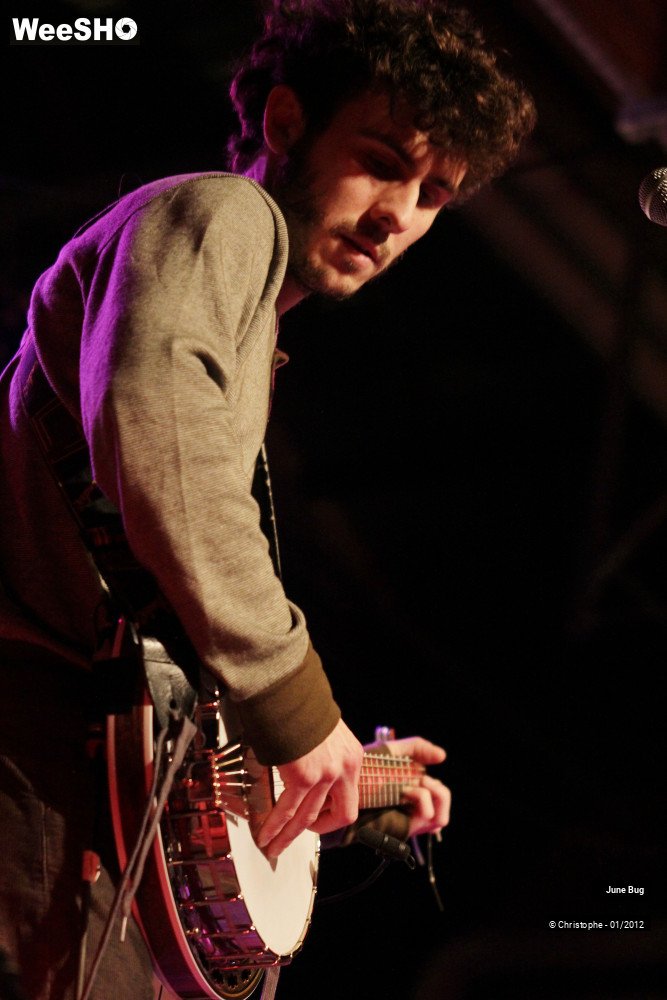 39/42 photos du spectacle June Bug