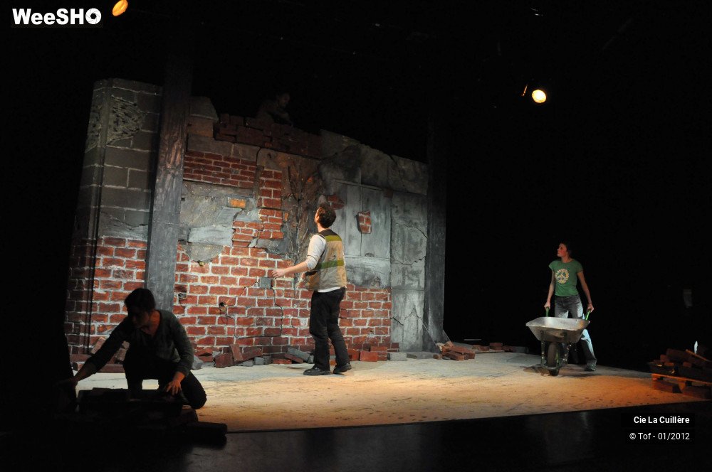 19/36 photos du spectacle Le Mur