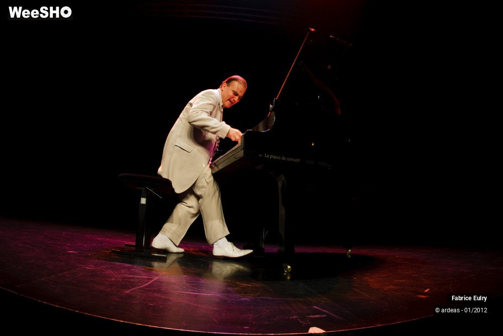 6/33 photos du spectacle Fabrice Eulry et son piano fou