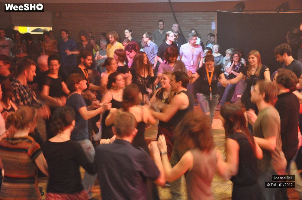 10/34 photos du spectacle Loened Fall