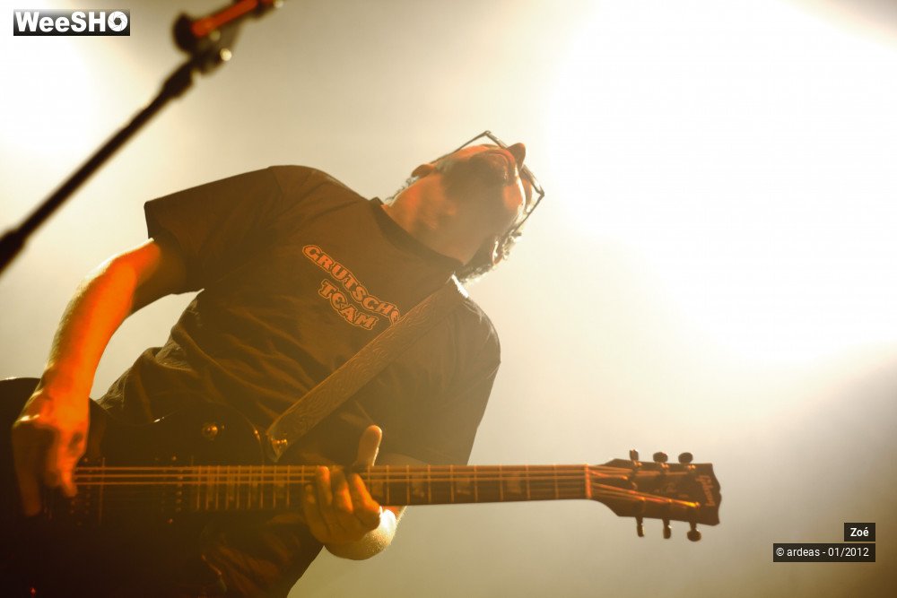 4/28 photos du spectacle Zoe is a dirty little sister