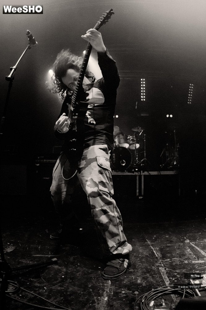 13/20 photos du spectacle No Flag