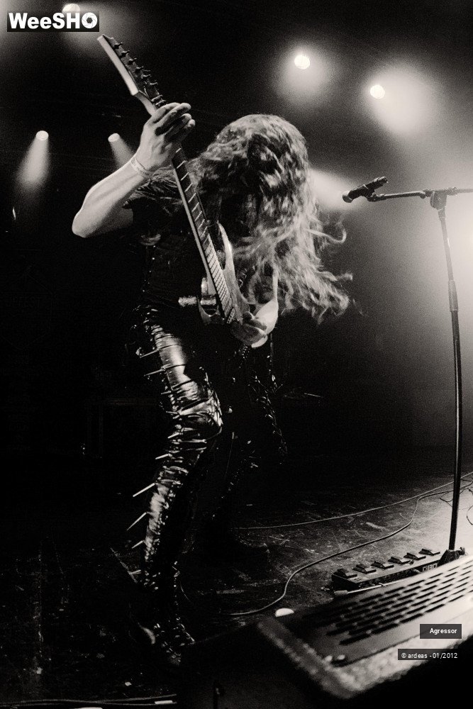 15/27 photos du spectacle Agressor