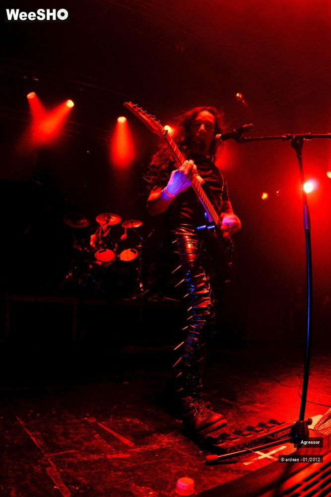 24/27 photos du spectacle Agressor